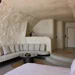One Of One Imerovigli