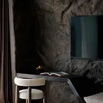 One Of One Hotel