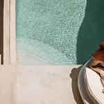 One Of One 5* Imerovigli (Santorini)