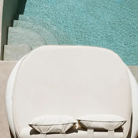 Hotel One Of One