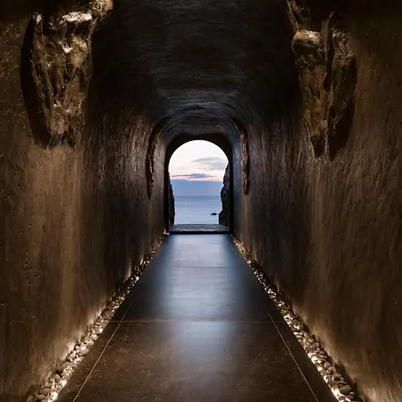 Otel One Of One Imerovigli (Santorini)