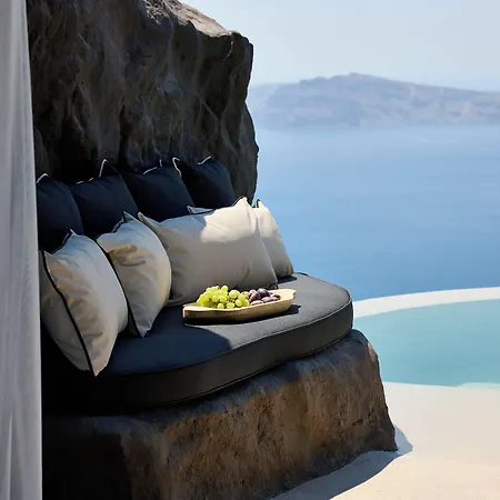 One Of One Otel Imerovigli (Santorini)