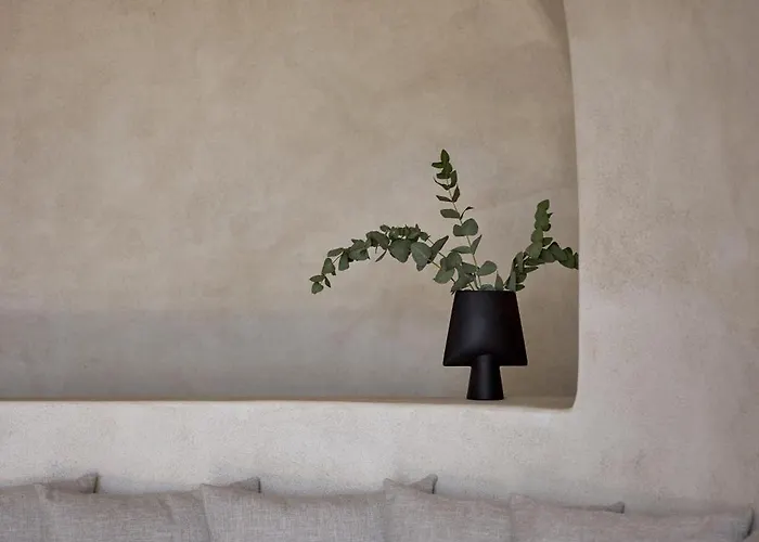 One Of One Hotel Imerovigli (Santorini)