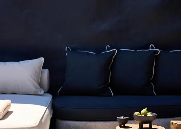 Hotel One Of One Imerovigli (Santorini)