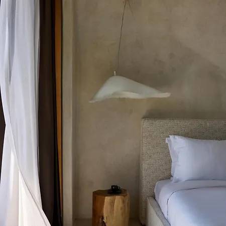 One Of One Hotel