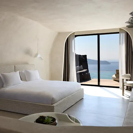 Hotel One Of One